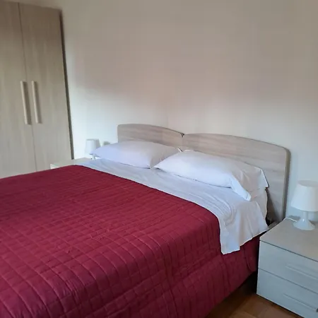Apartment La Casa Sotto Ai Portici *